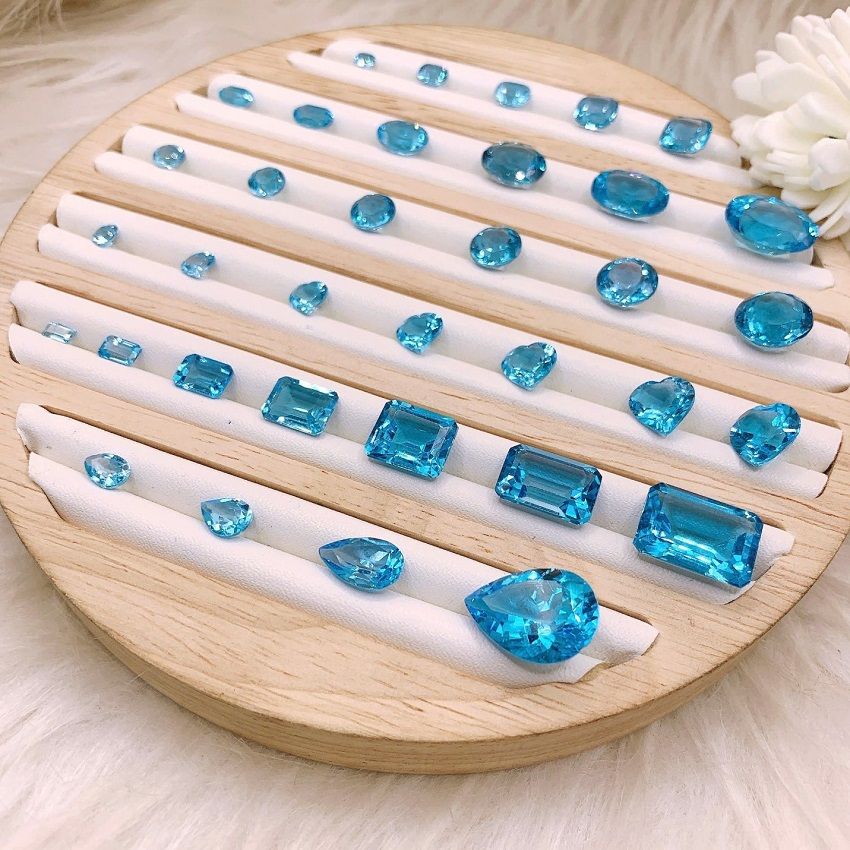 da_Topaz_Swiss_tu_nhien